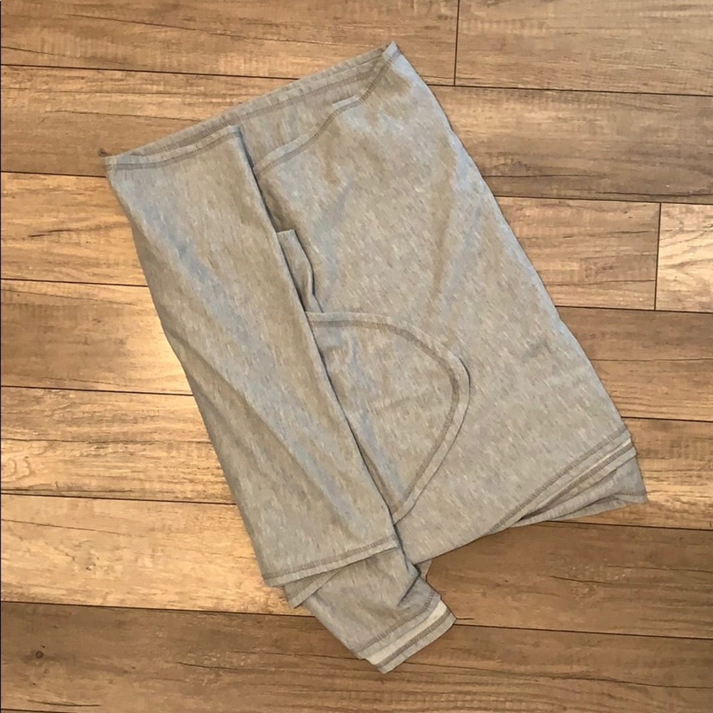 Newborn carry wrap - Picture 2 of 2